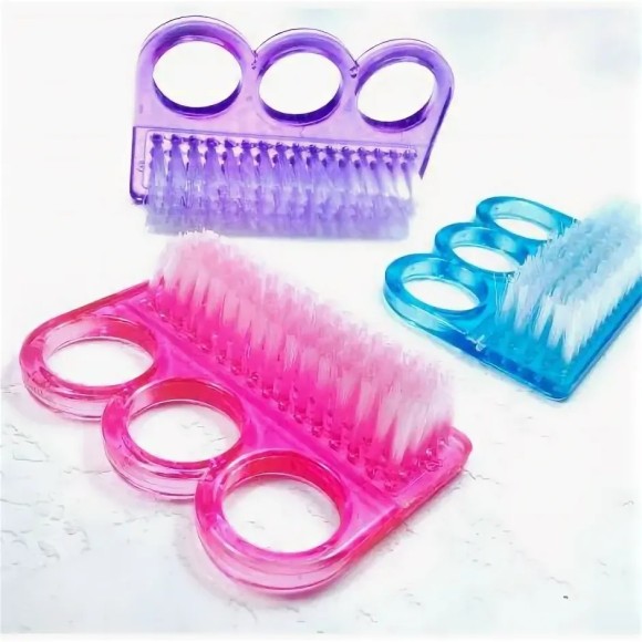 Щетка для удаления опила (пыли) средняя, цветная